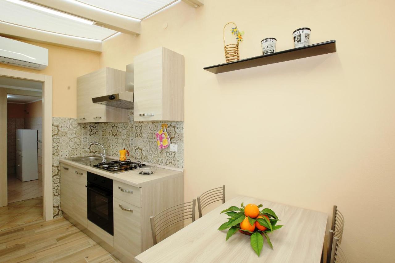 Re Sole Case Vacanze - Esclusivo Attico M A R T E Con Spaziosissima Terrazza Solarium Attrezzata Avola Exterior foto
